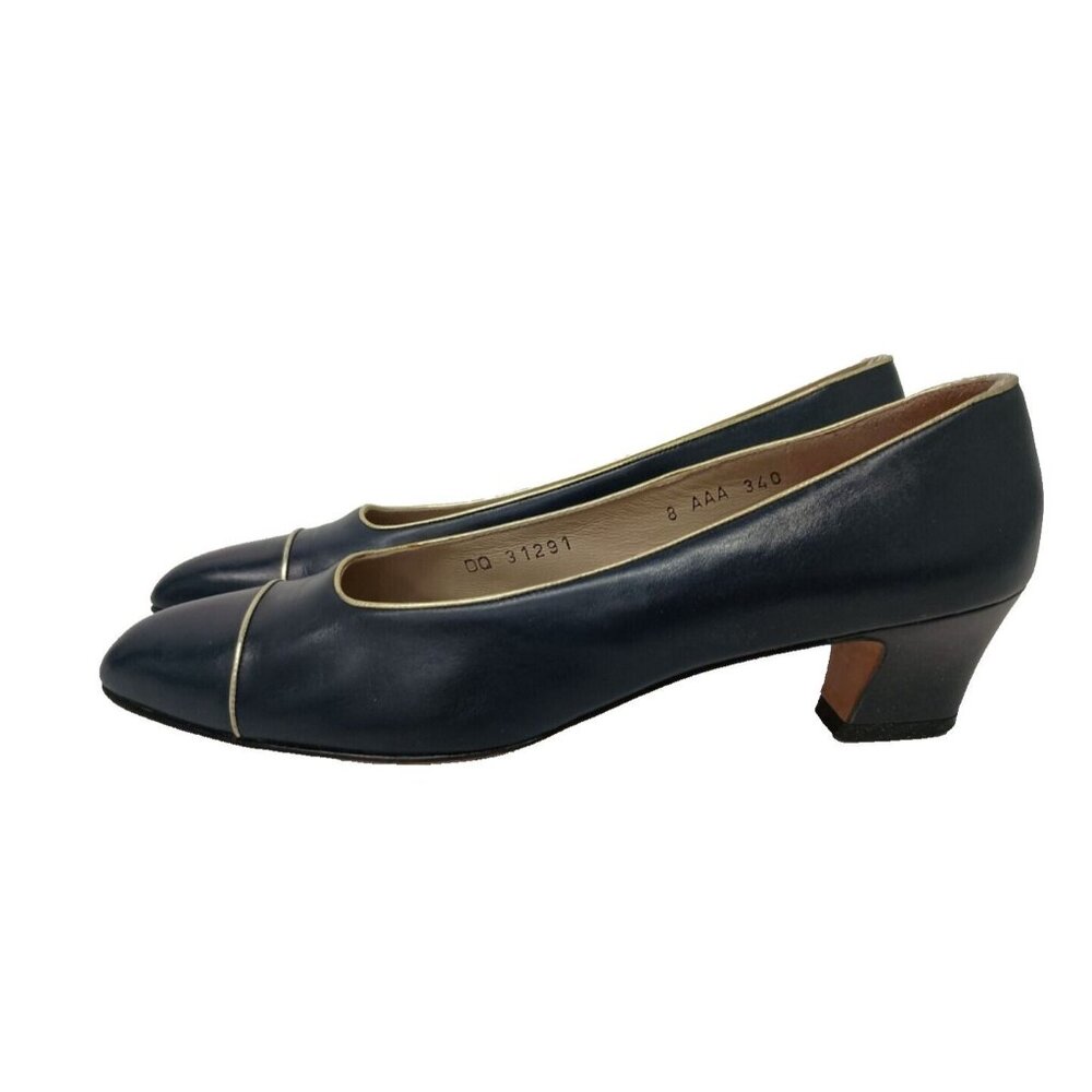 VTG Salvatore Ferragamo Womens Heels Sz 8 Navy Blue Leather Classic Pumps Shoes